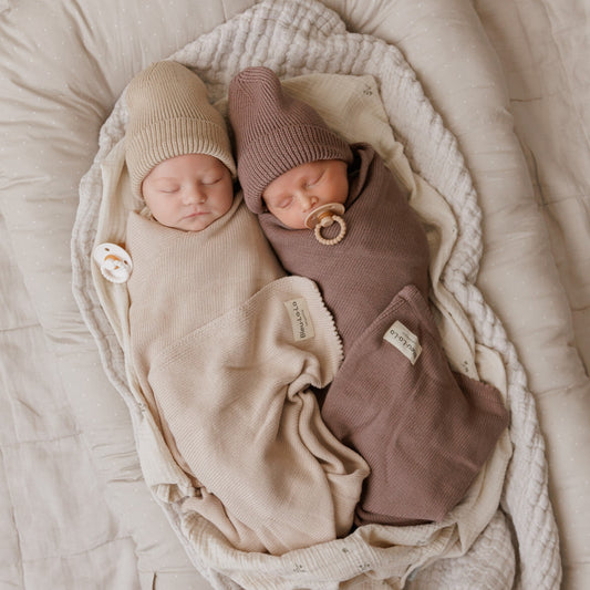 Luxe Collection 100% Organic Cotton Luxury Knit Baby Blanket + Hat Set with Gift Box