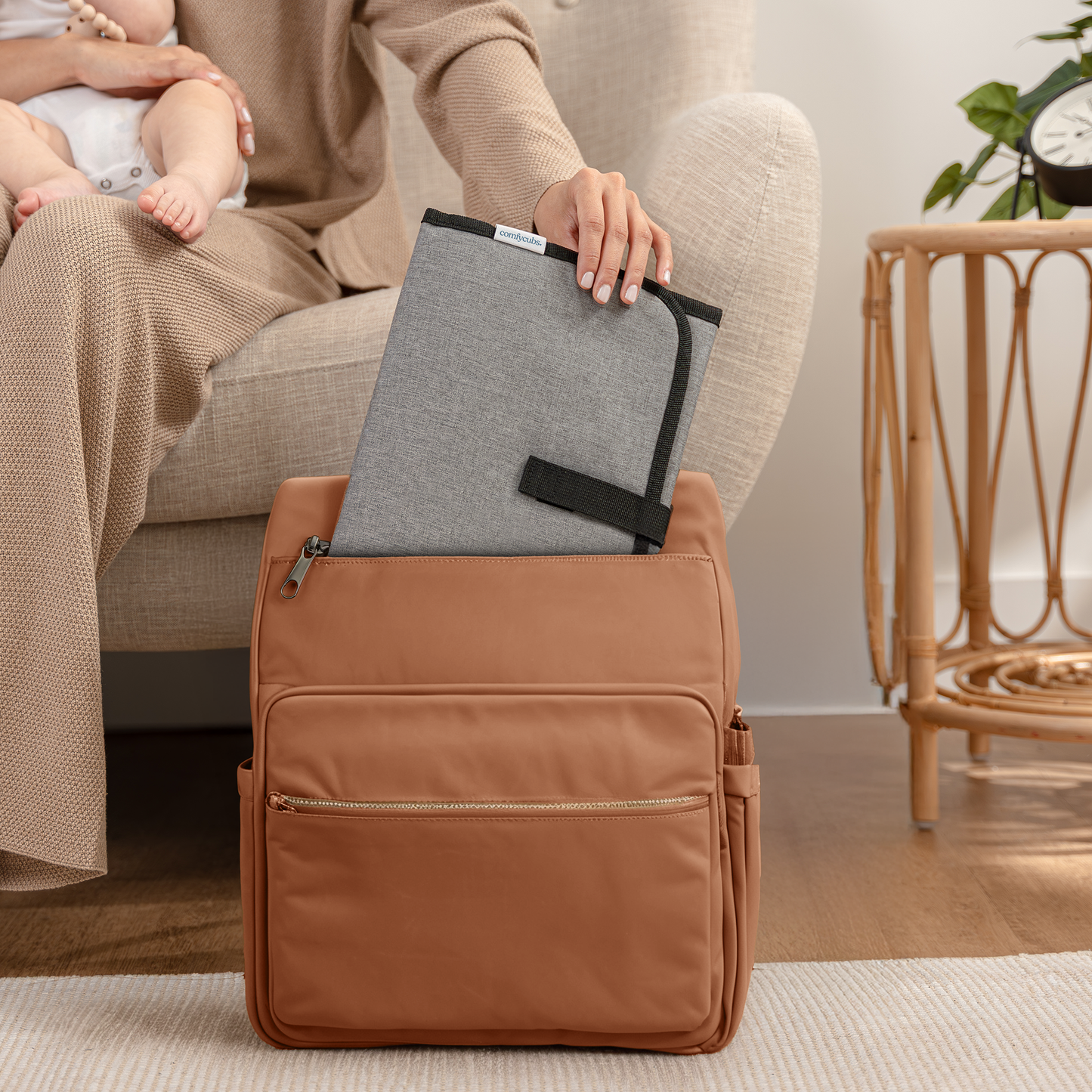 Compact Changing Pad in Solid Grey