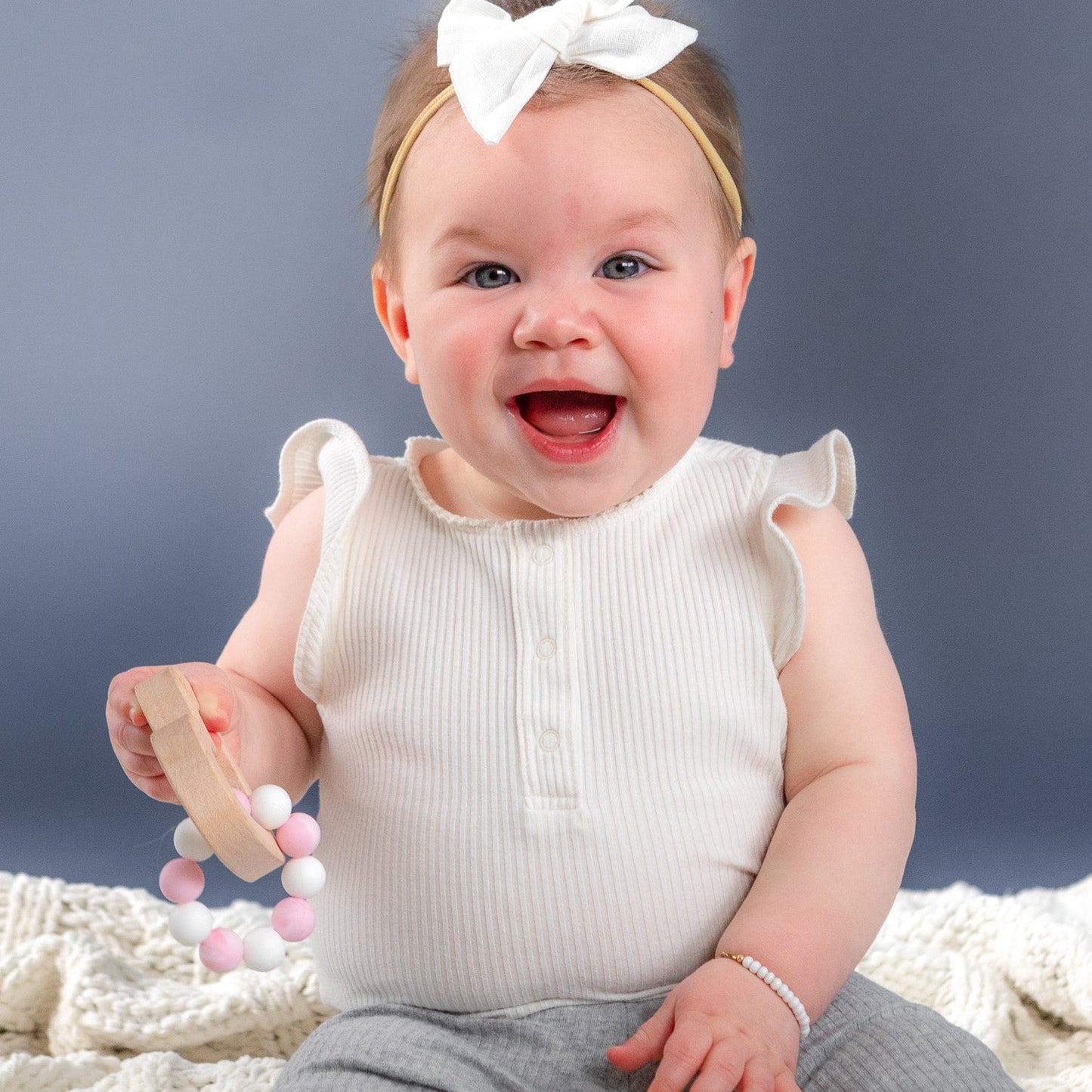 Silicone Bead Teether with Organic Cotton Bag - Heart with Pink Beads | Made in the USA 🇺🇸