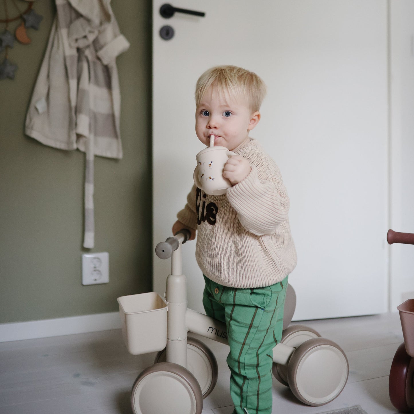 Silicone Training Cup + Straw