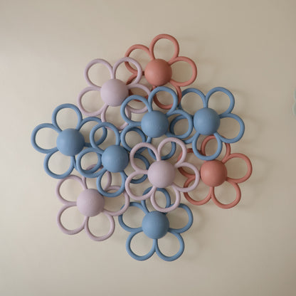 Daisy Rattle Teether