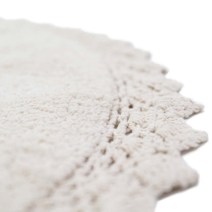 PERLA Ecru rug crochet finish