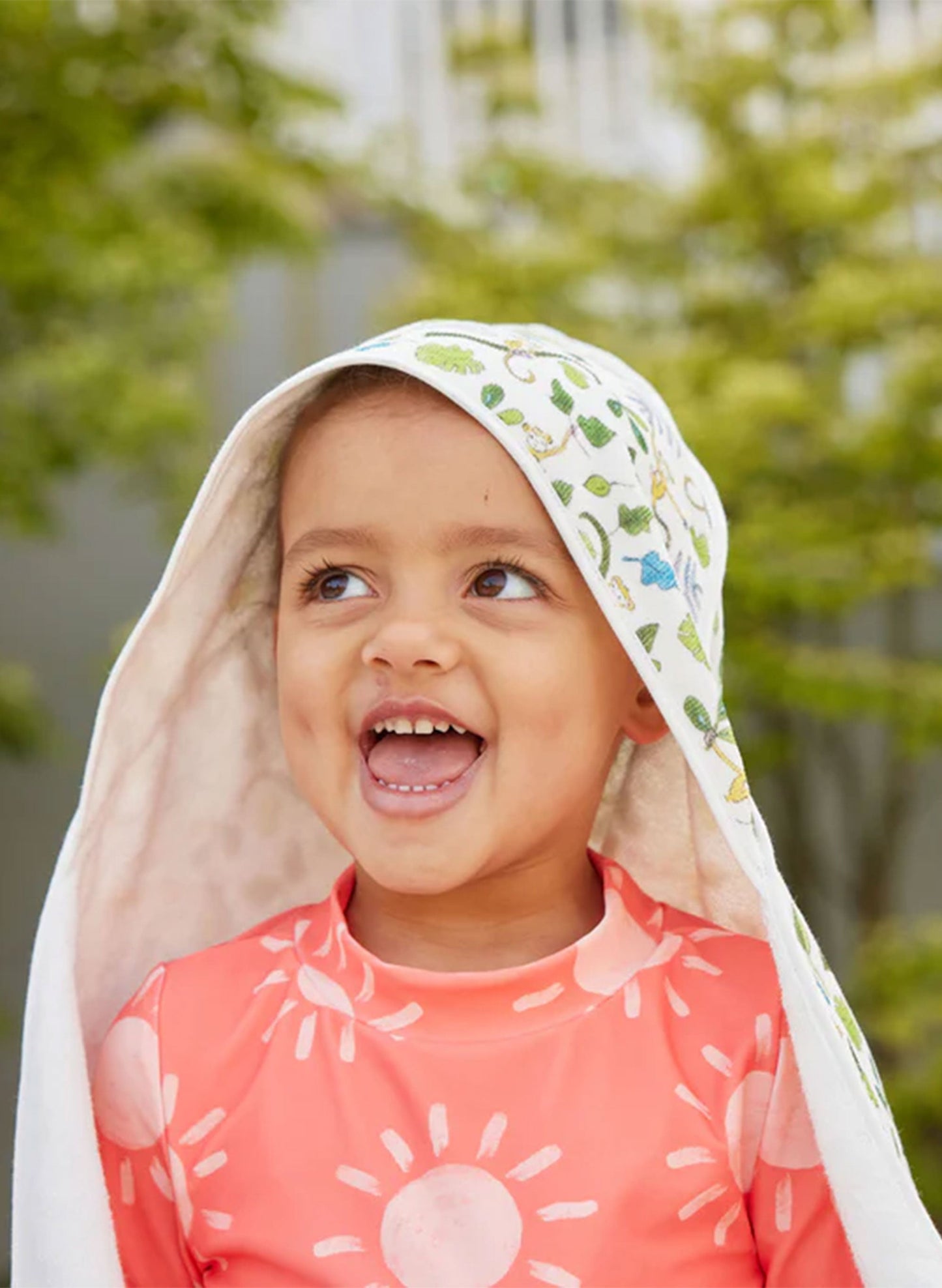 Happy Monkey Hooded Bath Towel