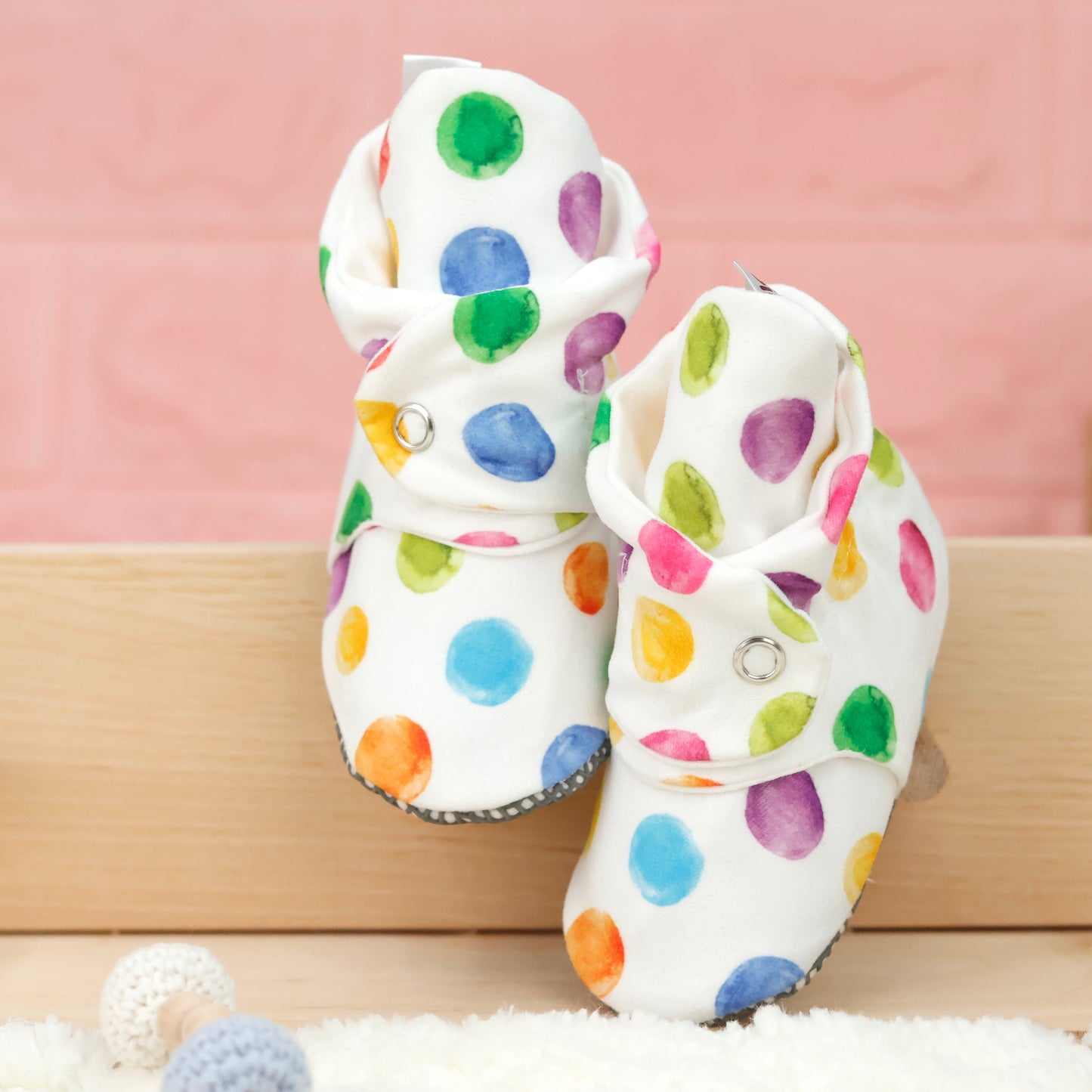 Organic Cotton Baby Booties, Non-Slip Sole, Cotton Newborn Booties Home Nursery Shoes, Colorful Dots