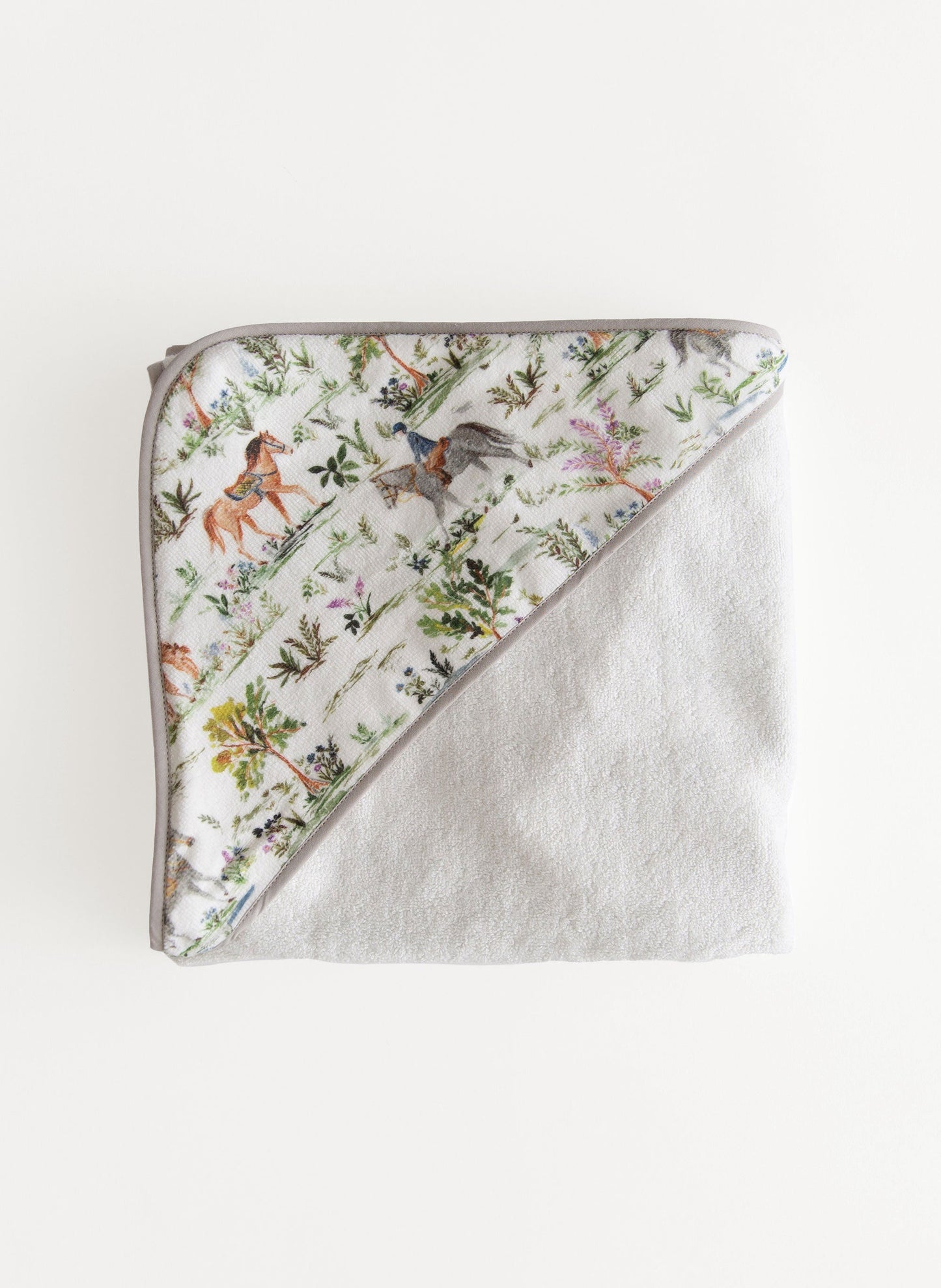 Hunter Pace Hooded Bath Towel