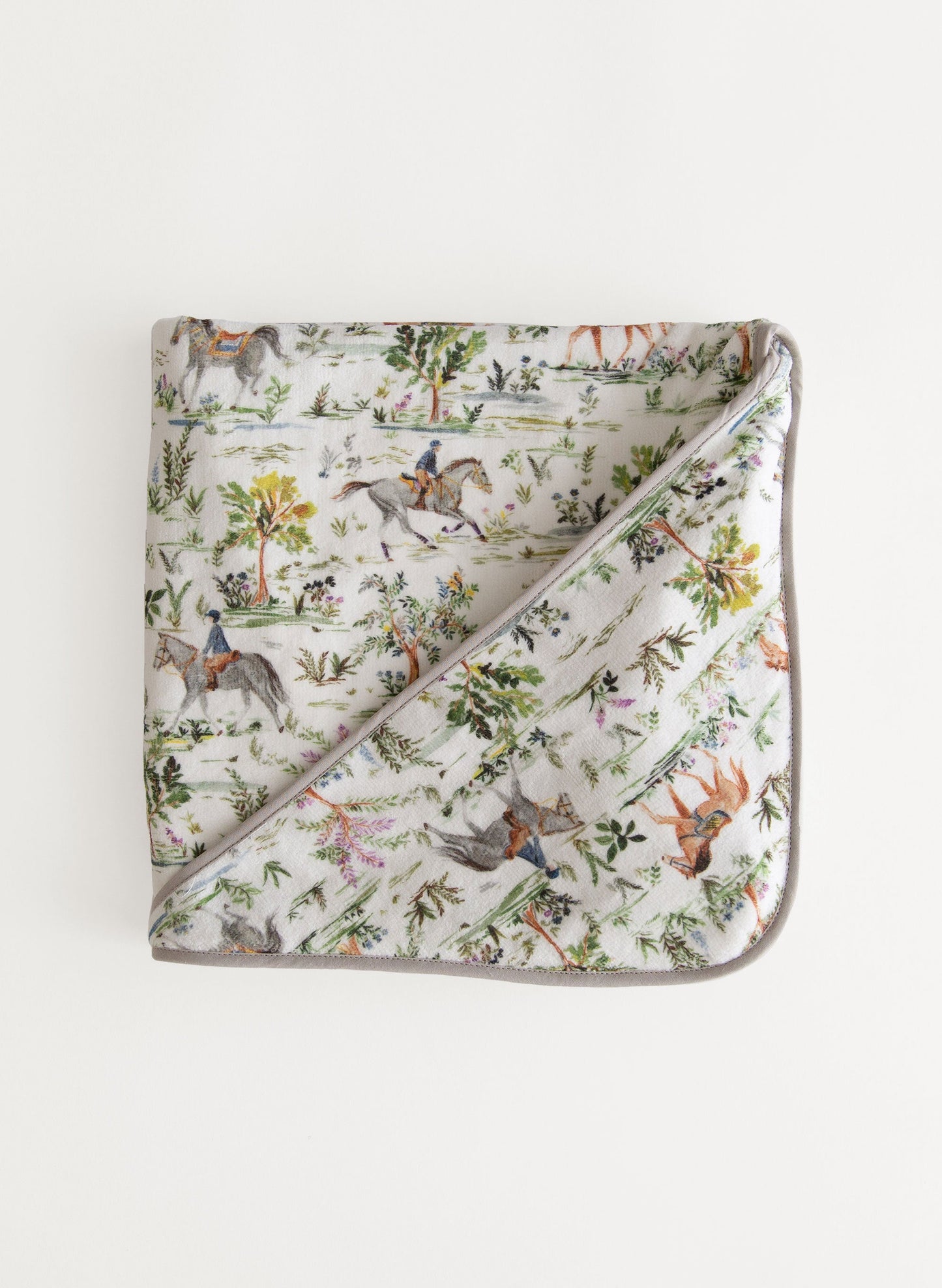 Hunter Pace Hooded Bath Towel