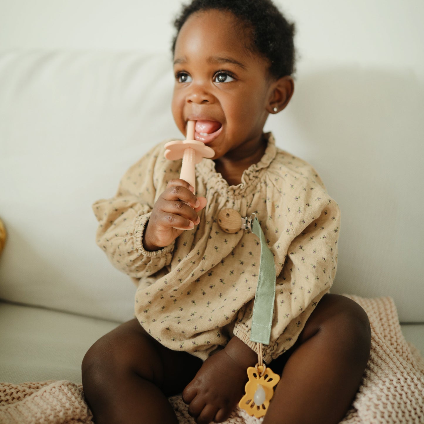 FRIGG Lucky Symmetrical Silicone Pacifier 2-Pack (0-6 Months)