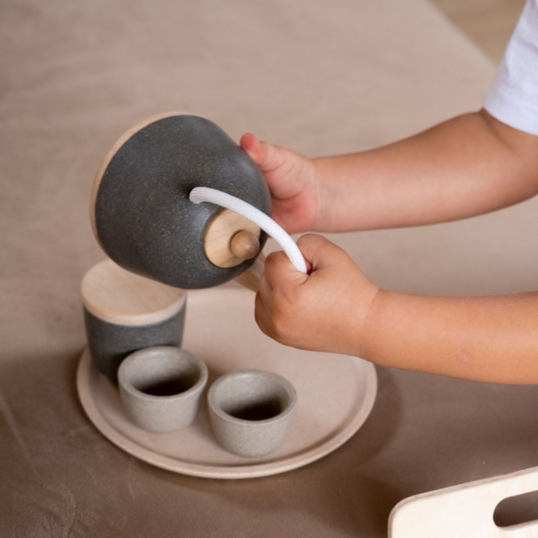 Classic Tea Set