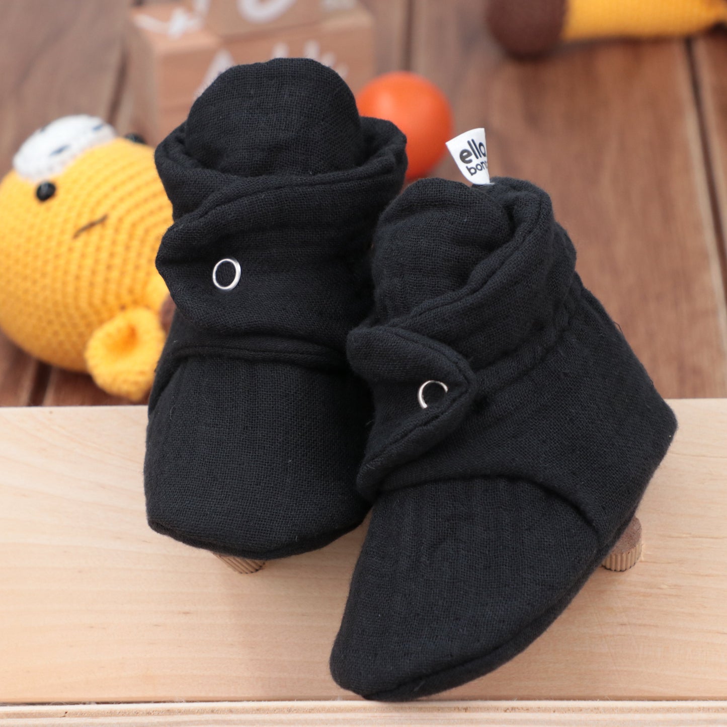 Muslin Stay On Baby Booties Black