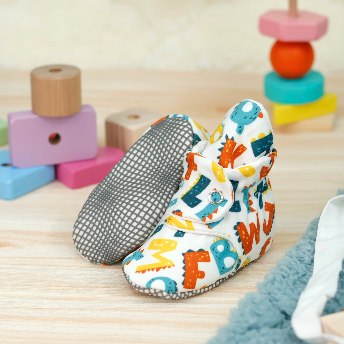 Organic Cotton Baby Booties, Non-Slip Sole, Cotton Newborn Booties Home Nursery Shoes, Alphabet