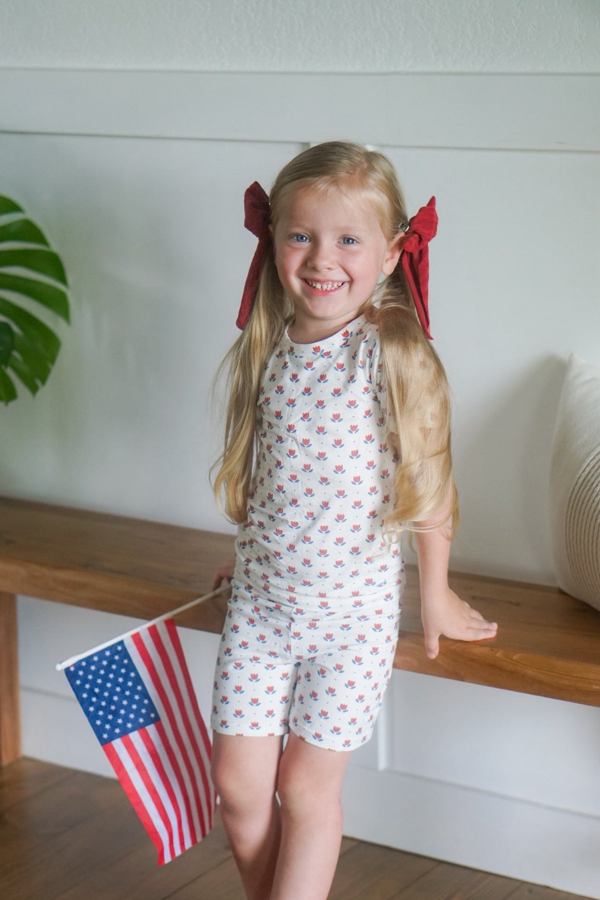 Red White & Blue Tulip 2pc Bamboo Pajamas