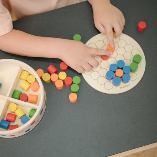 Pattern Peg Board
