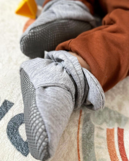 Organic Cotton Baby Booties, Non-Slip Sole, Cotton Newborn Booties Home Nursery Shoes, Gray