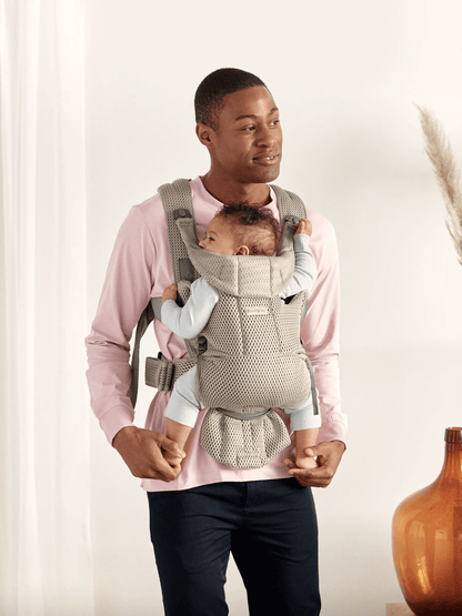BabyBjörn Baby Carrier Free (0-15 Months)