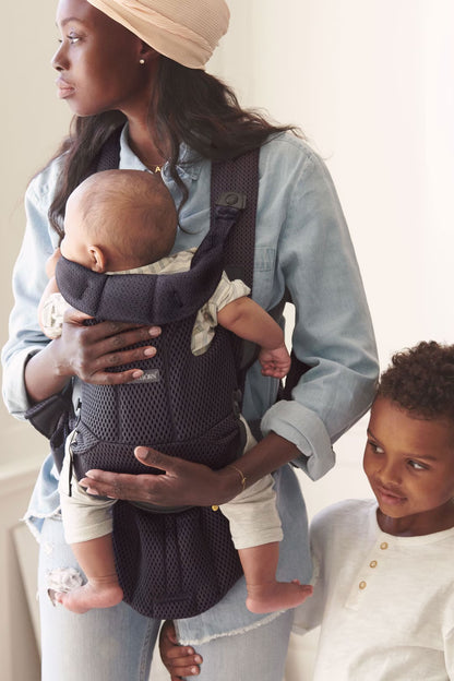 BabyBjörn Baby Carrier Free (0-15 Months)