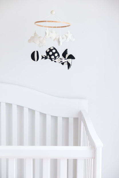 Black and White Crib Mobile