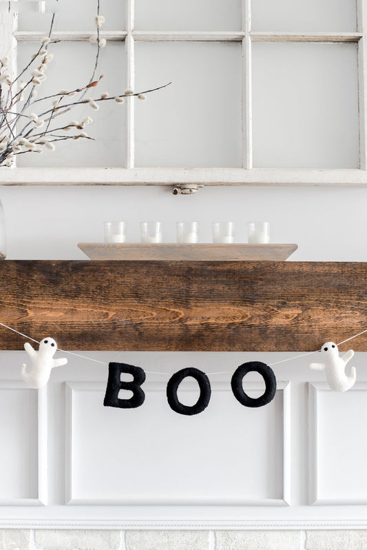 BOO Garland