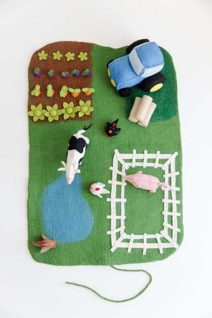Farm Play Mat + Toys