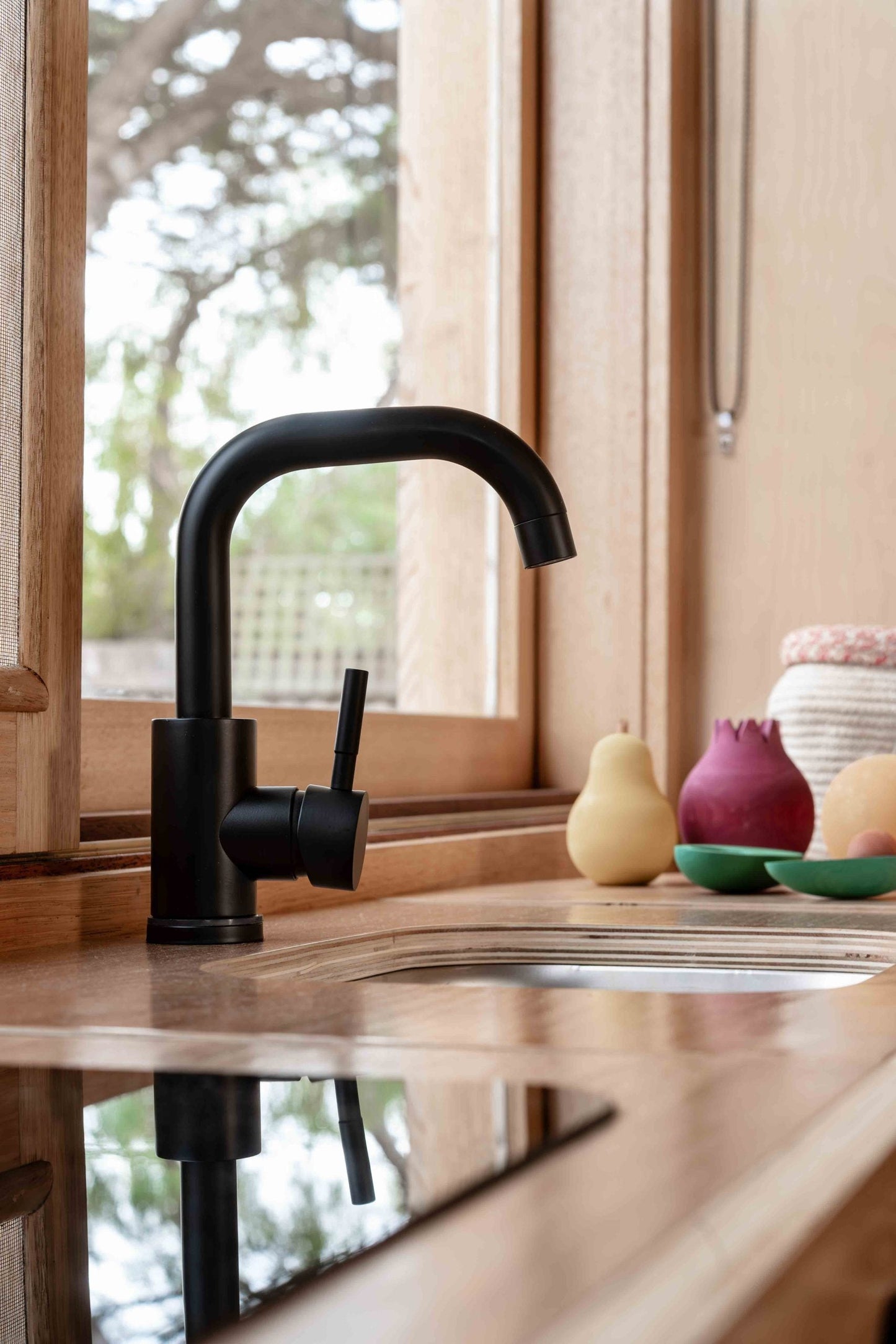 Oak Fluted Sink – Montessori Wooden Play Kitchen