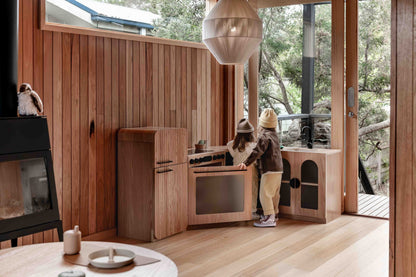 Oak Fluted Play Oven – Montessori Wooden Toy Kitchen