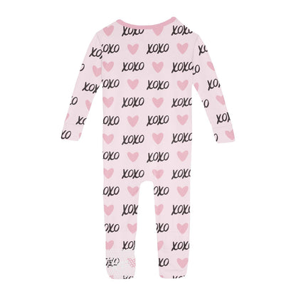Print Convertible Sleeper with Zipper in Shrinking Violet XOXO