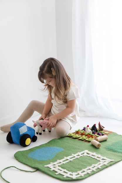 Farm Play Mat + Toys