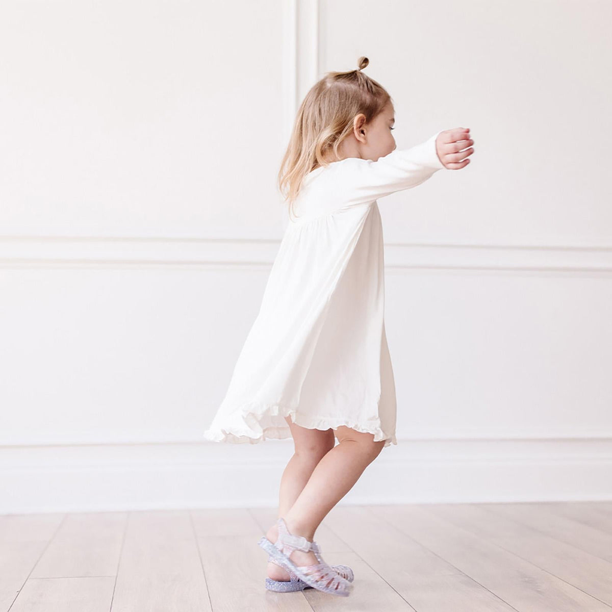 Long Sleeve Swing Dress in Natural