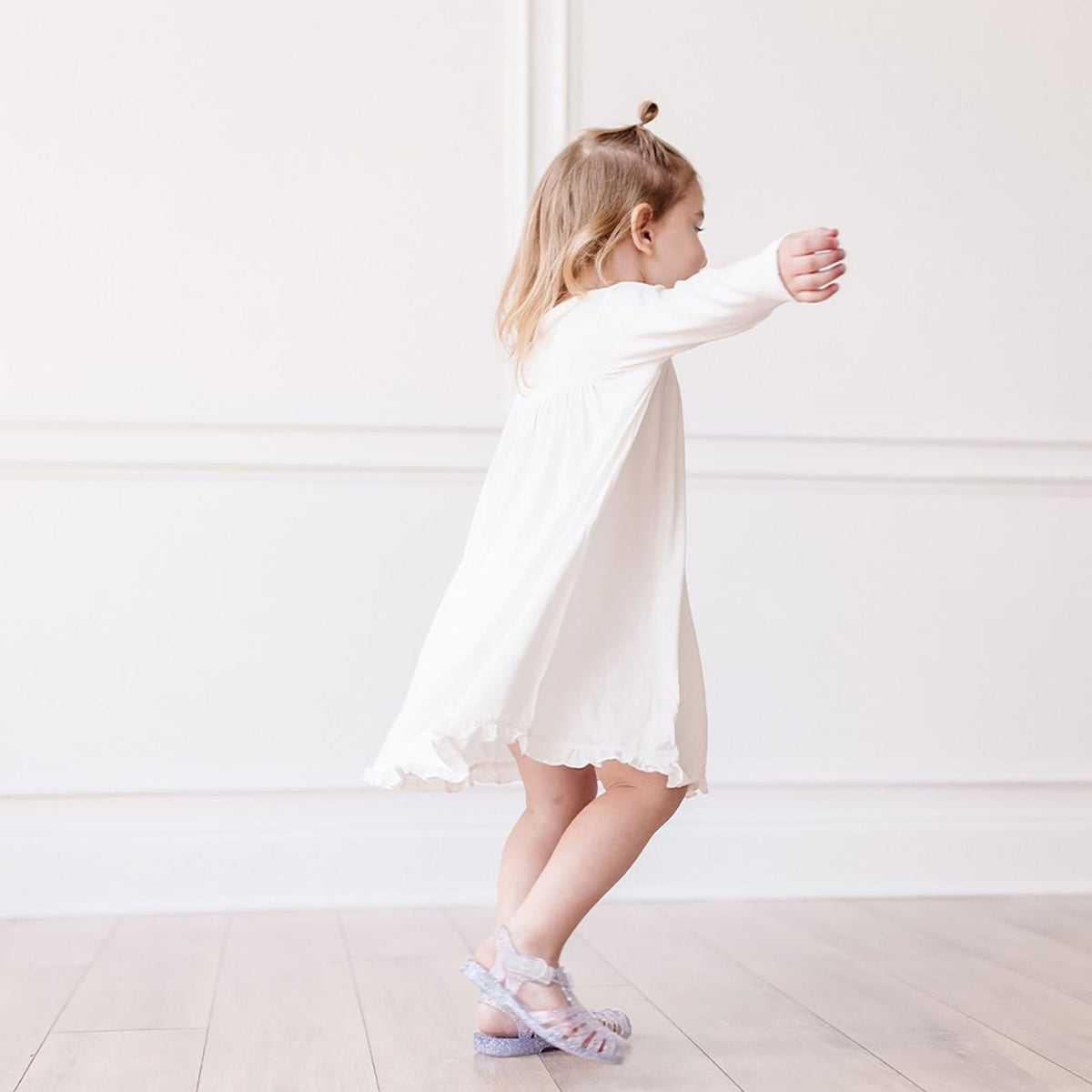 Long Sleeve Swing Dress in Natural
