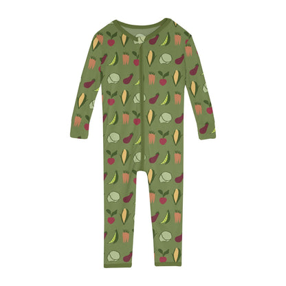 Print Convertible Sleeper with Zipper in Grasshopper Garden Veggies