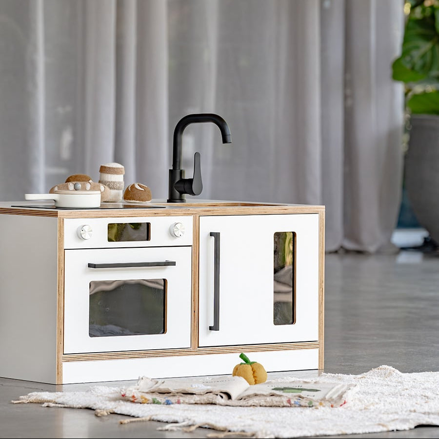 Kitchenette Mini – White & Oak Pretend Play Station