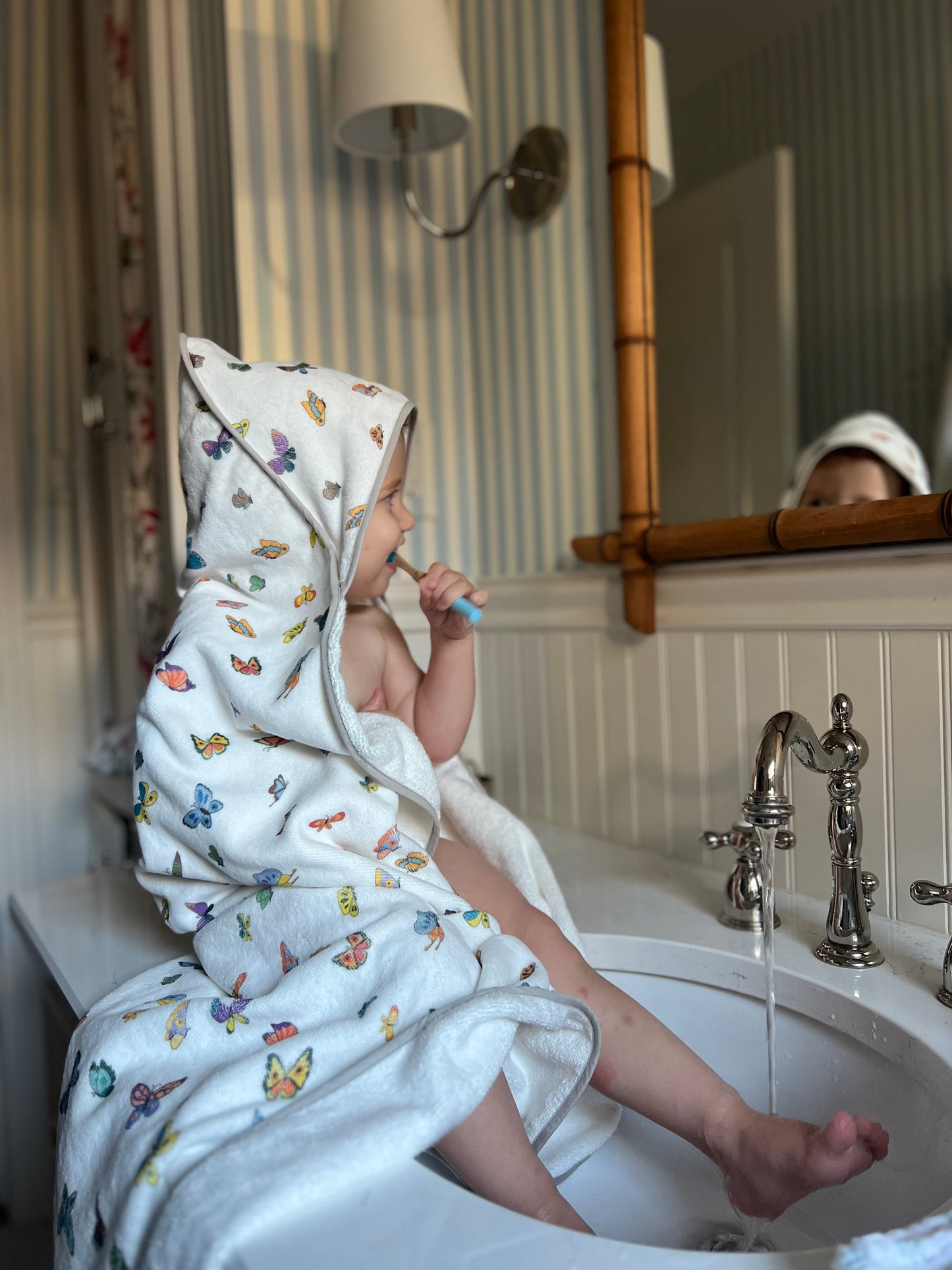 Madame Butterfly Hooded Bath Towel