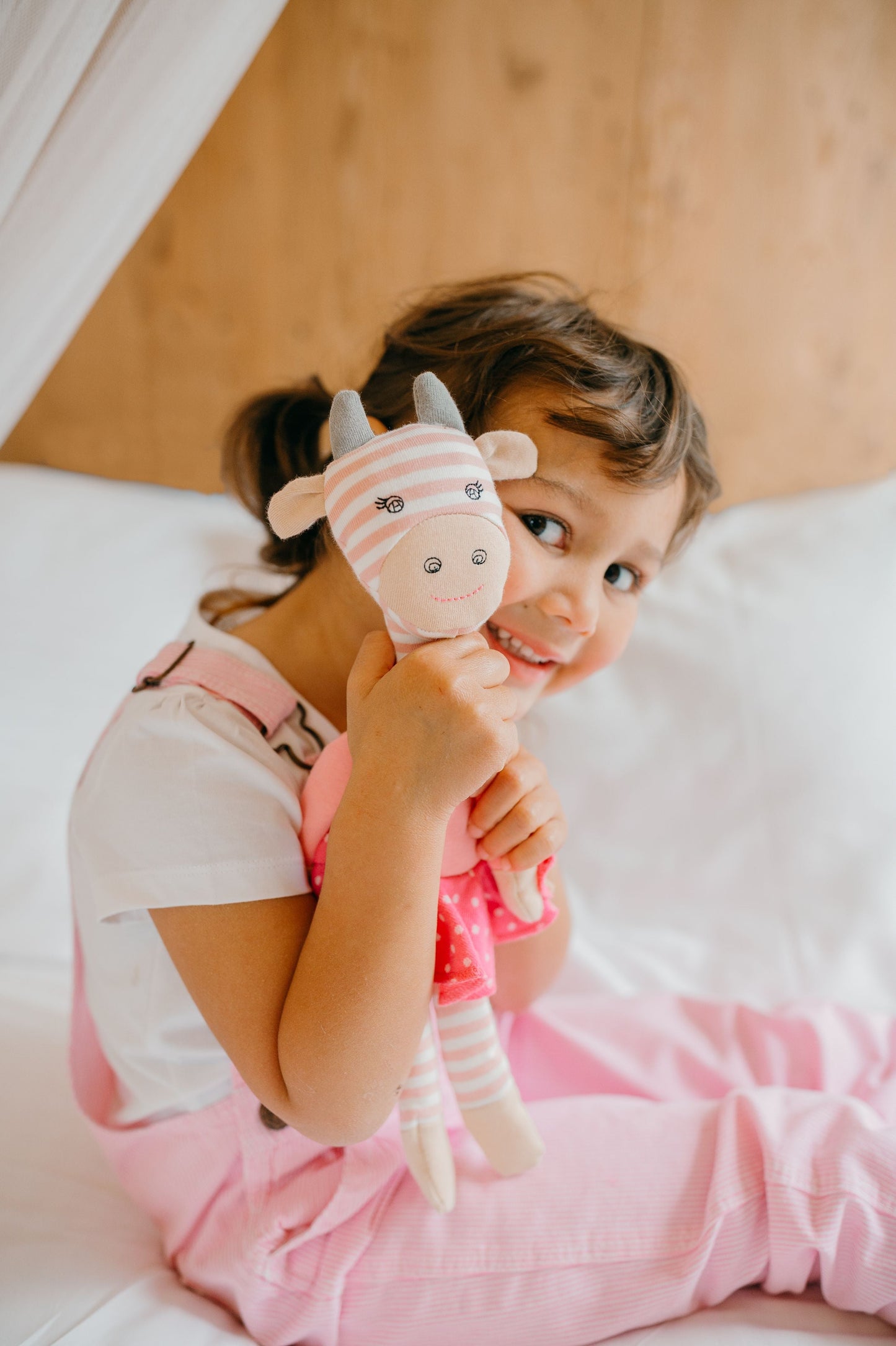Georgia Giraffe - Plush