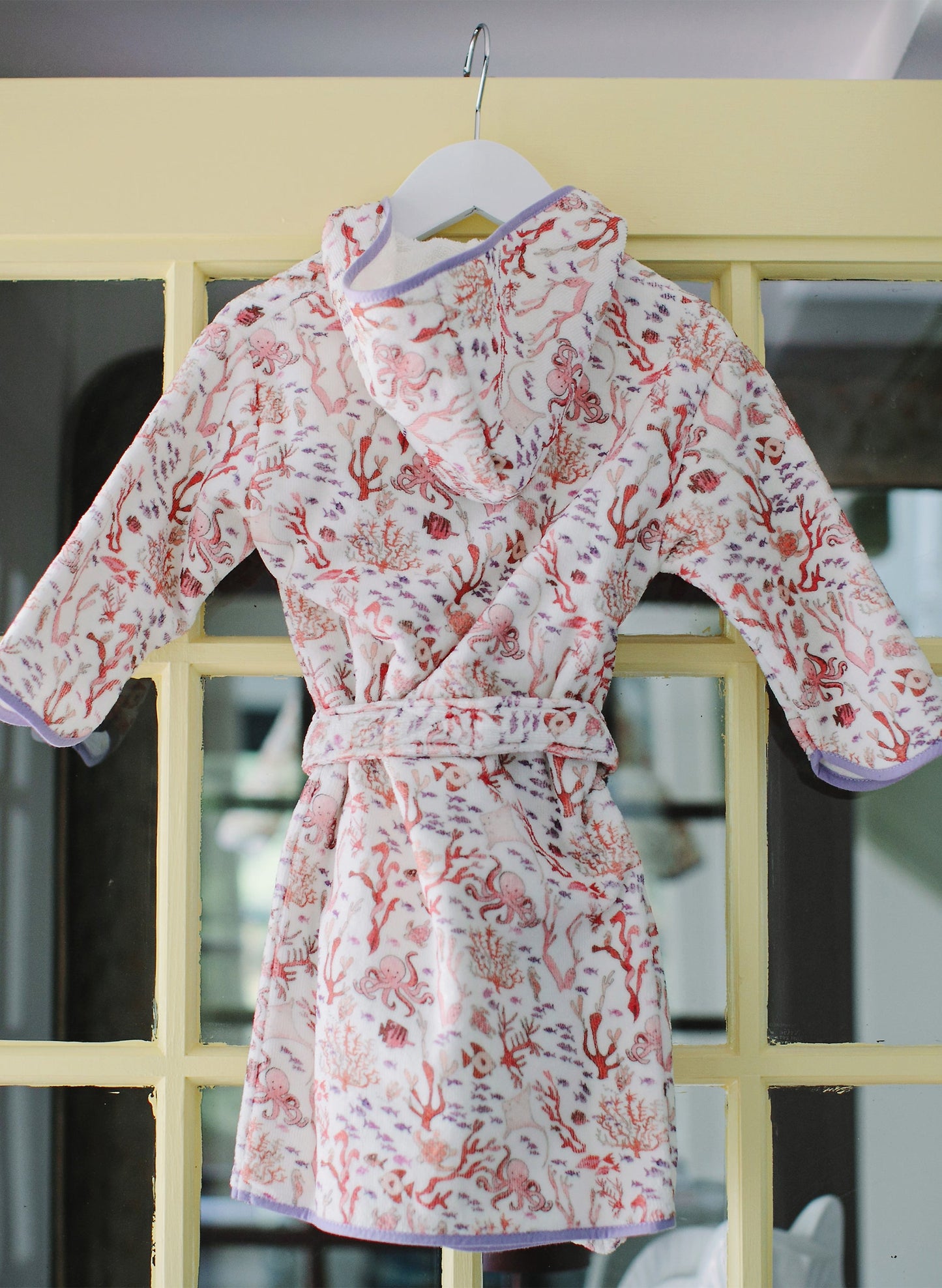 Organic Children’s Bathrobe – Rosy Coral Reef