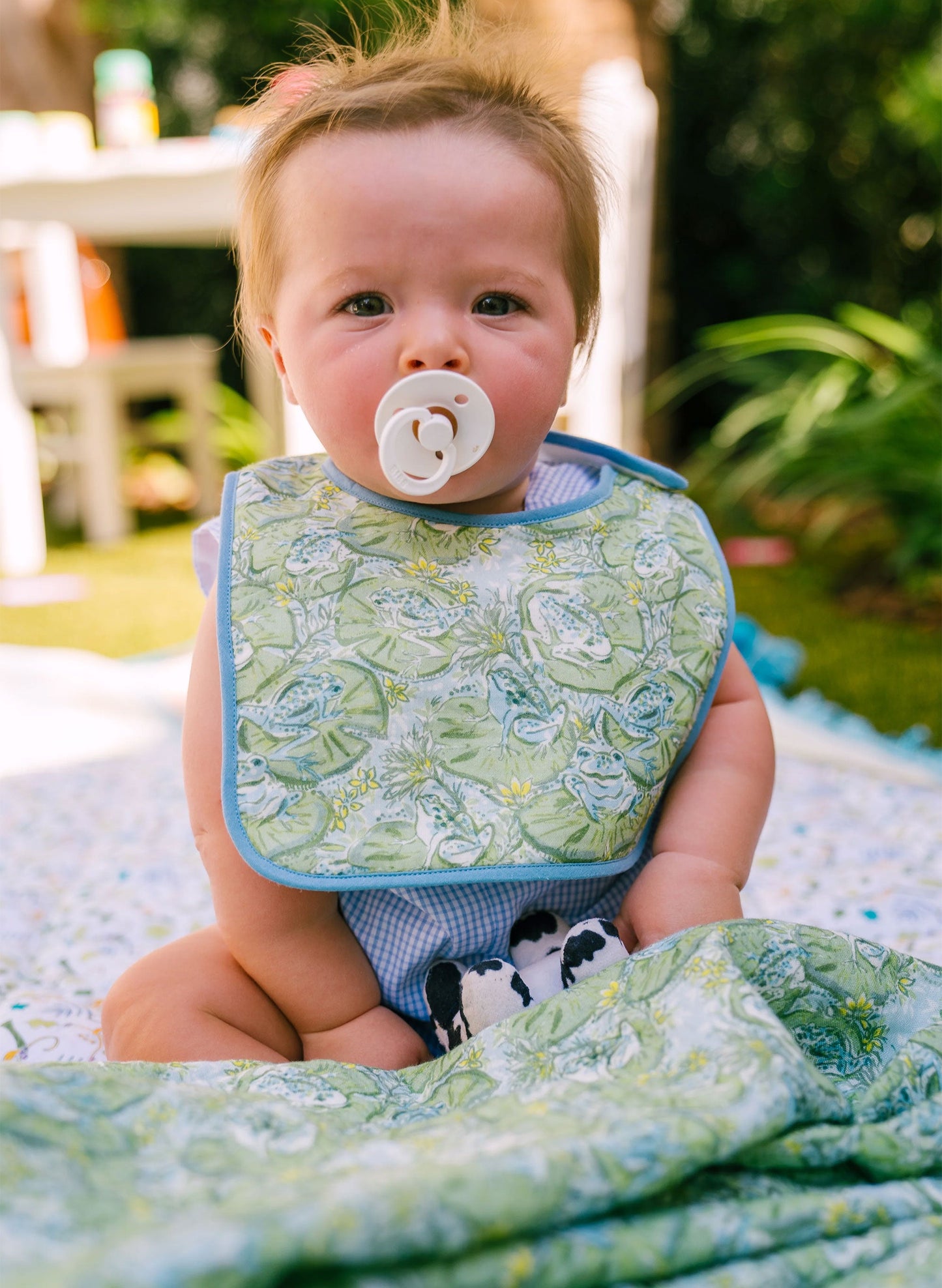 Hoppy Place Shawl Blanket