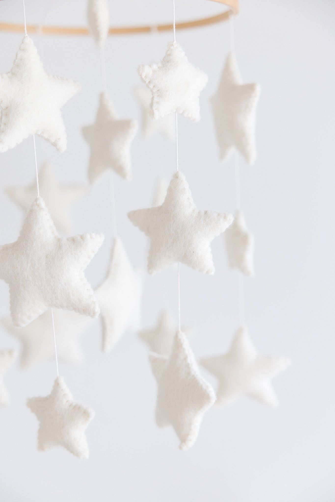 Stars Crib Mobile (White)