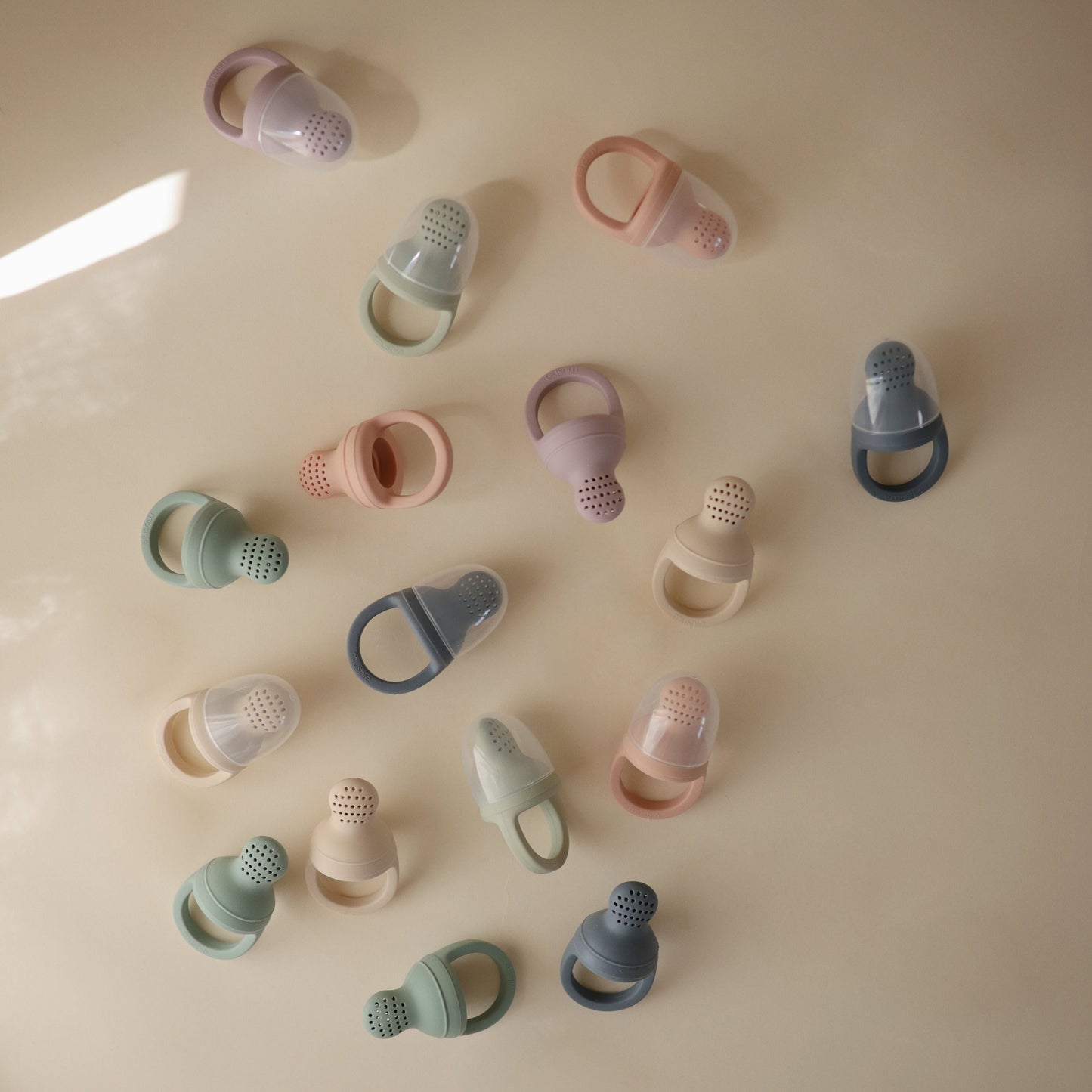 Silicone Fresh Food Feeder