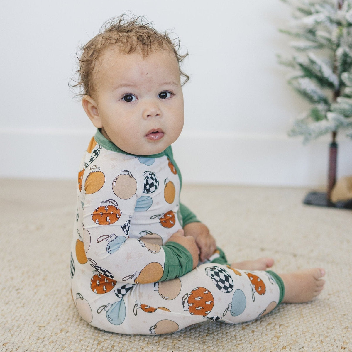 Christmas Ornament Bamboo Zippy Romper *Newborn & 0/3m left