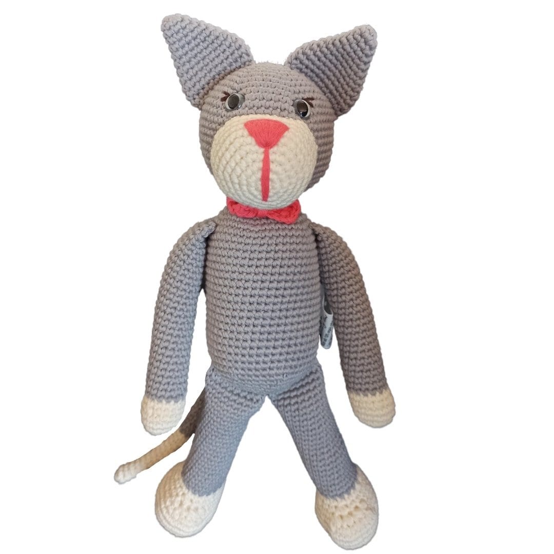 Oliver the cat - grey