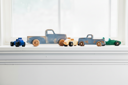 Montessori Educational 5.5" Vintage Blue Wooden Pickup Truck for Toddlers 1–3 | Eco-Friendly Maple Wood Toy | Made in the USA 🇺🇸