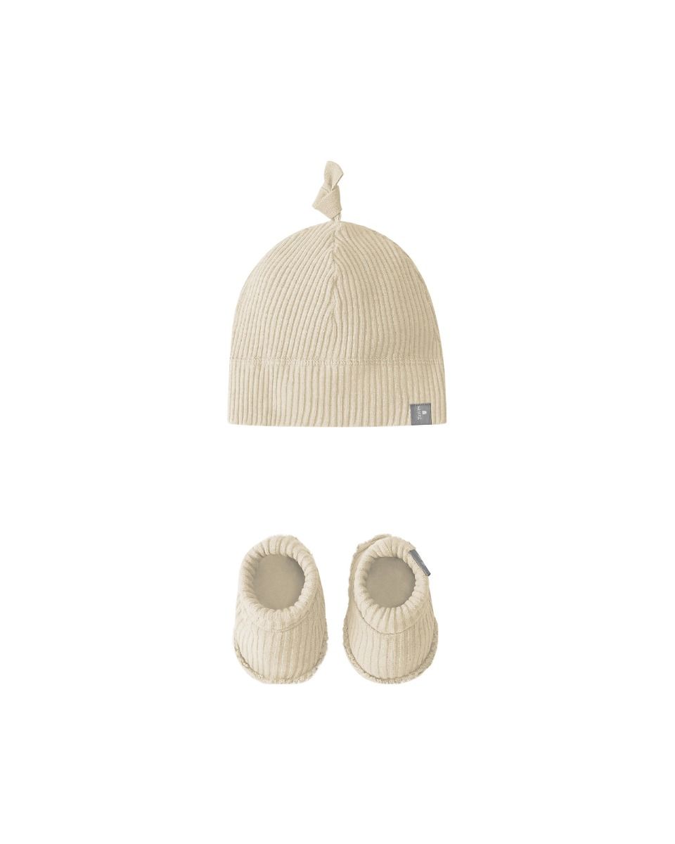 Ribbed Jersey Booties and Hat Set