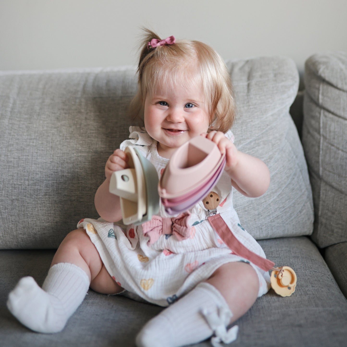 FRIGG Daisy Natural Rubber Pacifier 2-Pack