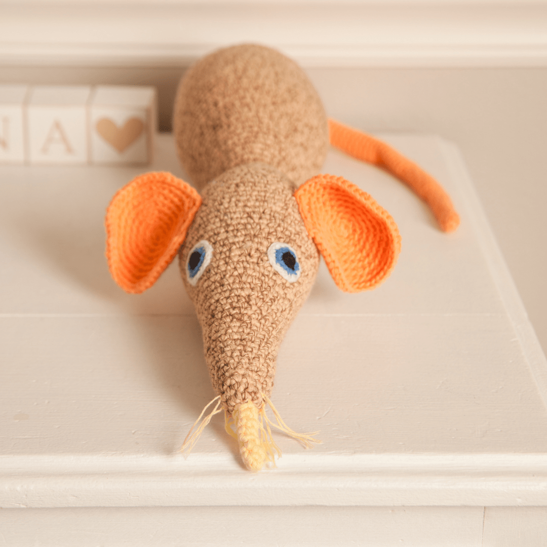 Squeaky the Mouse-honey