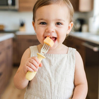 Stainless Steel Self Feeding Utensil Set of 4 (Tofu & Pearl Blush)
