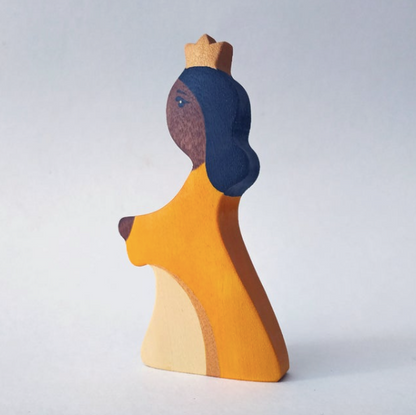 Waldorf Wooden Prince and Princess Figures